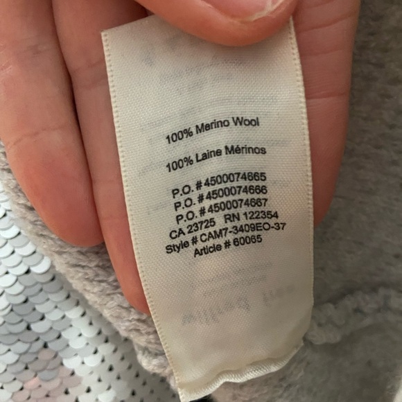 ARITZIA Wilfred Free Isabelli Merino Wool Sweater - Picture 6 of 7